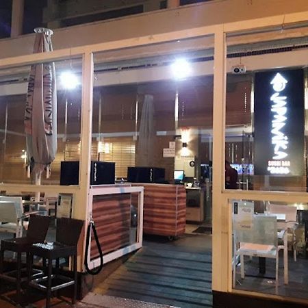 דירת 5 חדרים מול הים Apartman Bat Jám Kültér fotó