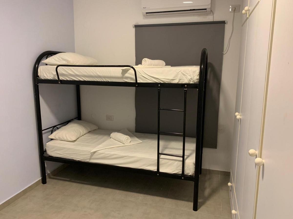 דירת 5 חדרים מול הים Apartman Bat Jám Kültér fotó