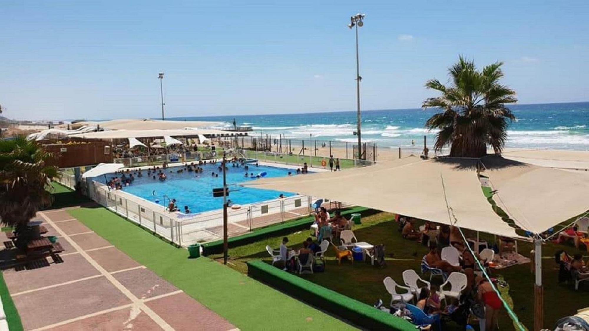 דירת 5 חדרים מול הים Apartman Bat Jám Kültér fotó
